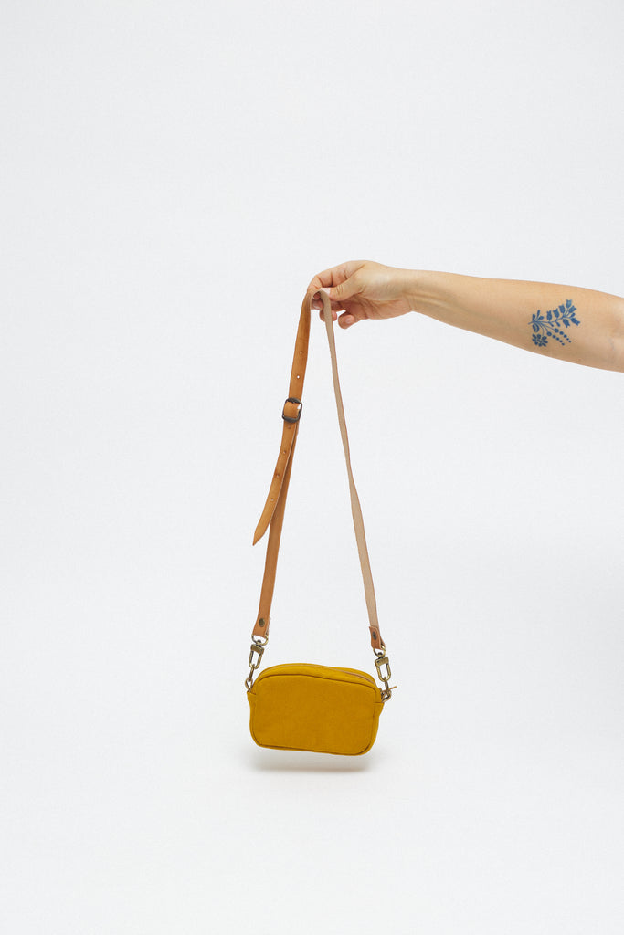 Estuche para cámara Mostaza