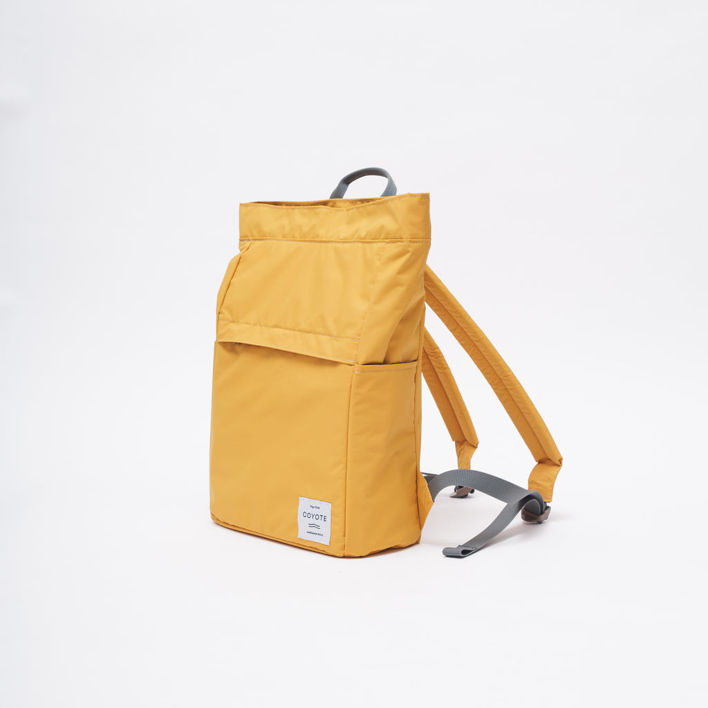 Mochila Impermeable Amarilla