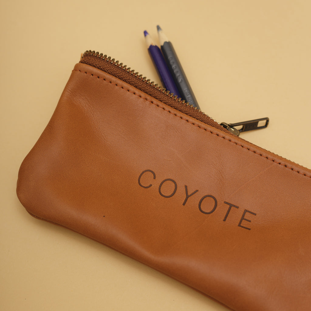 Estuche de cuero